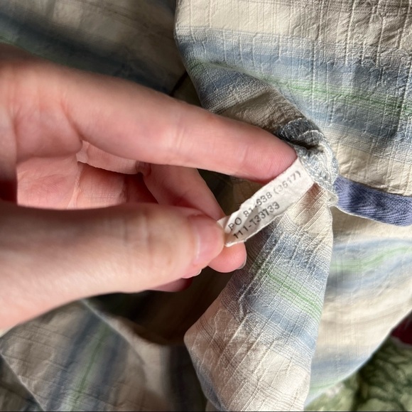 Tommy Bahama Mens Striped 100% Silk Button Up Short Sleeve Shirt Size M Medium. - Picture 7 of 8